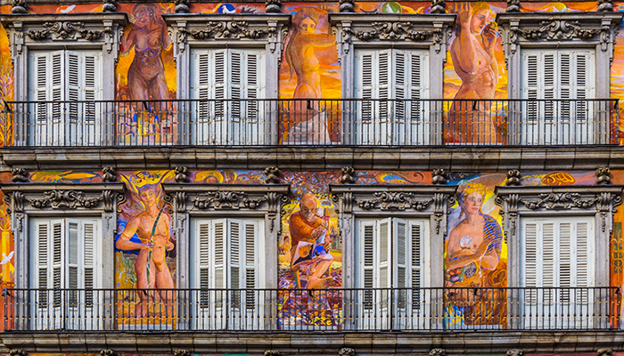 IB146 - BARCELONA Y MADRID